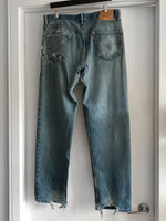 2000s Levis 550 Denim - 36” x 33”